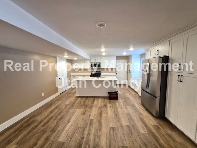 Building Photo - 1624 S 210 W