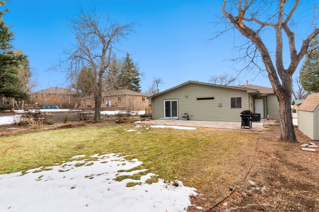 Building Photo - 4210 Balsam St