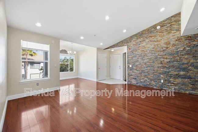 Building Photo - 2207 Antigua Pl