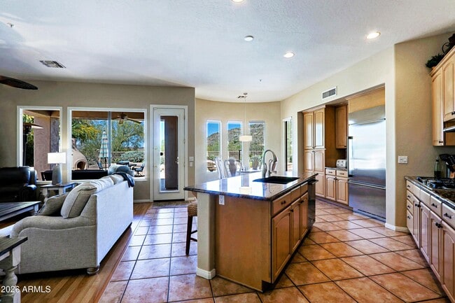 Building Photo - 6280 E Amber Sun Dr