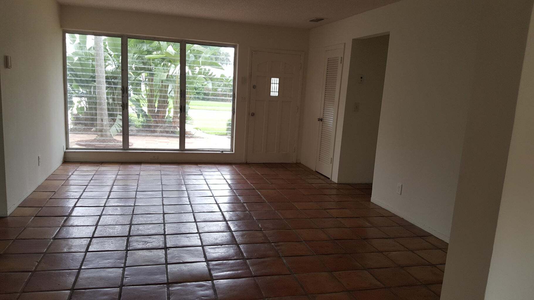 Building Photo - 1132 SW 3rd St