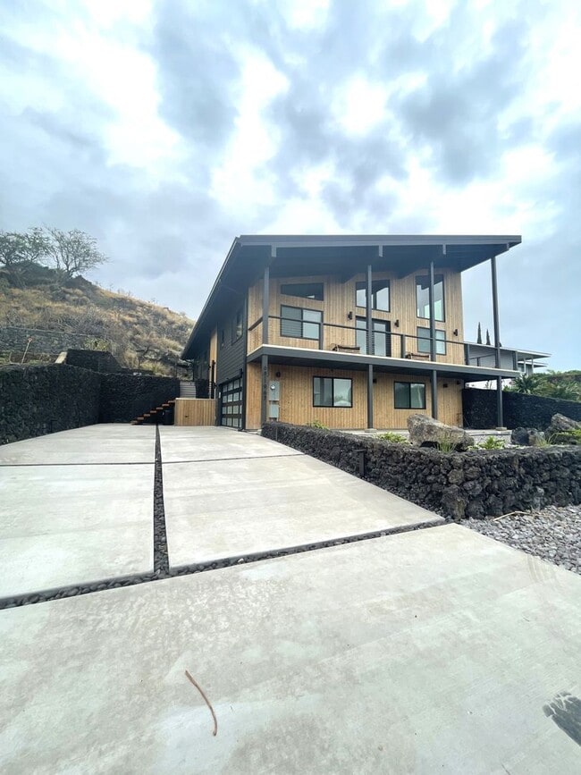 Building Photo - 68-1967 Pu'u Nui St, Waikoloa Village