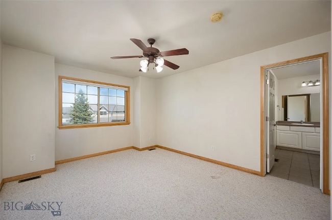 Building Photo - 2938 Warbler Way