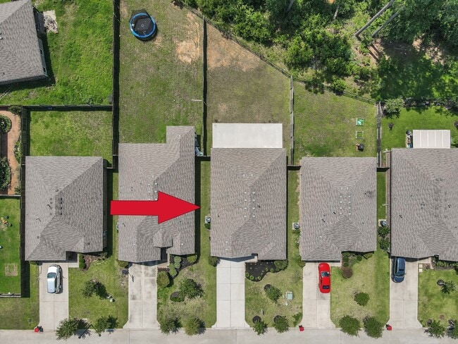 Building Photo - 8011 Dauntless Dr