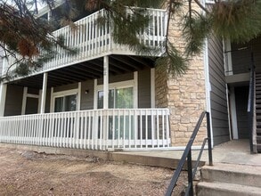 Building Photo - Large 3-bedroom 2 Bathroom in Robinwood! **Special**