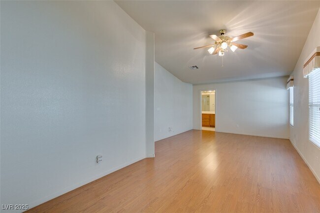 Building Photo - 10308 Juniper Creek Ln