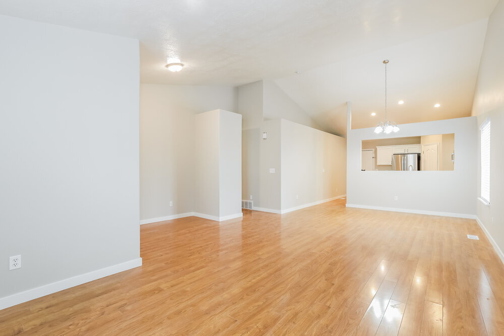 Building Photo - 8558 Maul Oak Dr