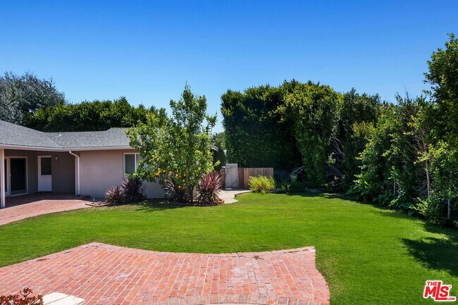 Building Photo - 13202 Dobbins Pl