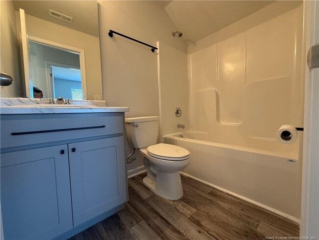 Building Photo - 204 Taylors Crk Wy