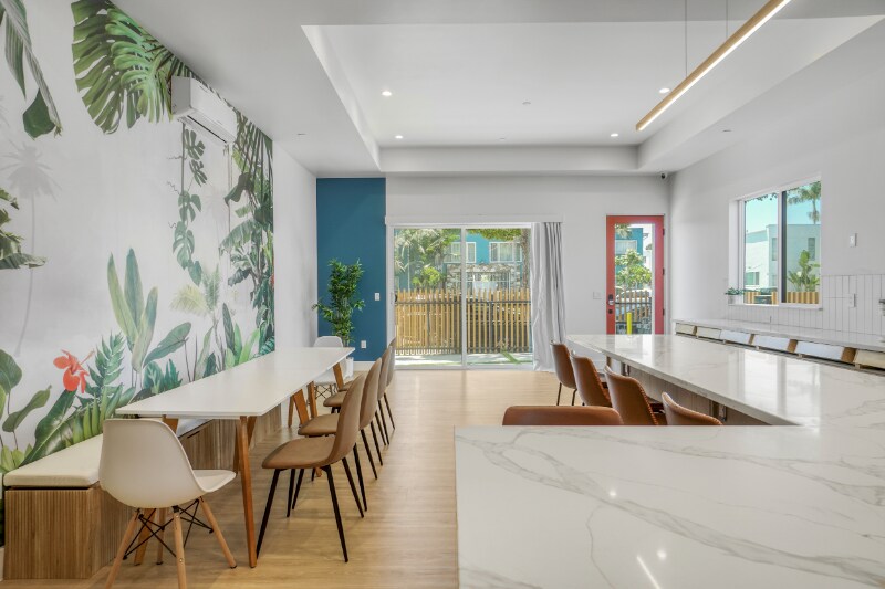 Building Photo - 4800-4802 S Slauson Ave