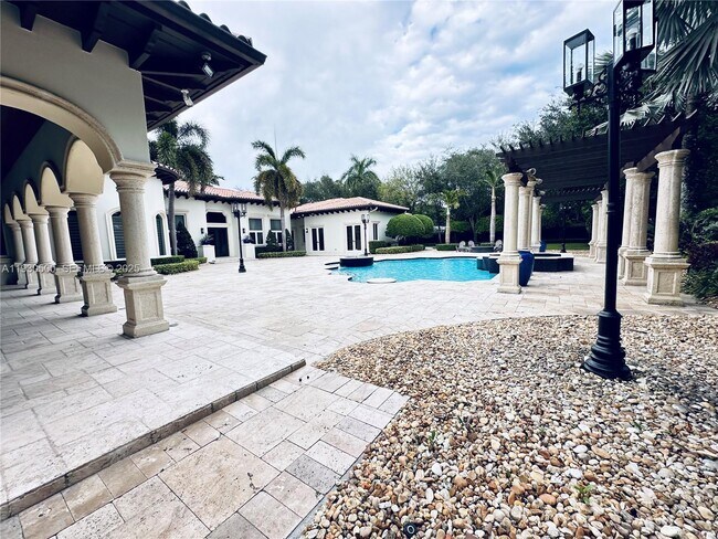 Building Photo - 6180 SW 132nd St