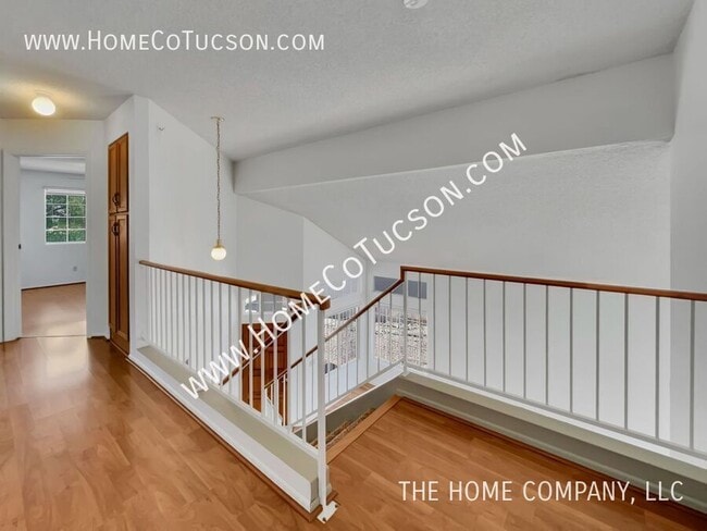 Building Photo - 2061 N Nightshade Dr