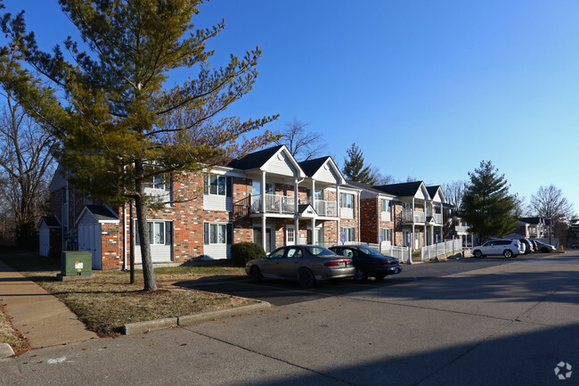 Building Photo - Festus Gardens