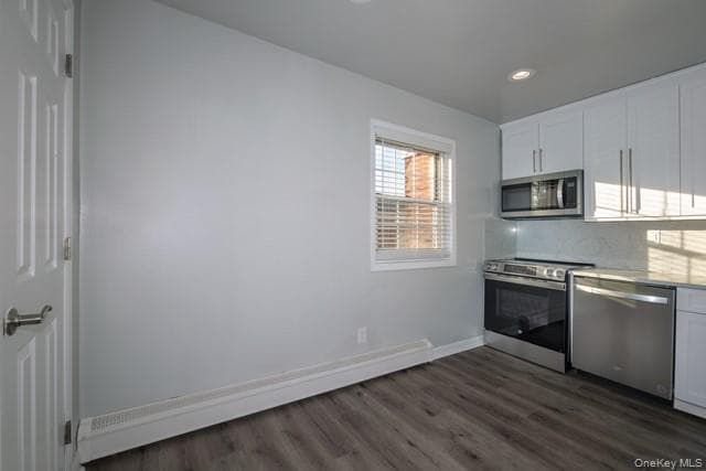 Building Photo - 140 Sussex Pl