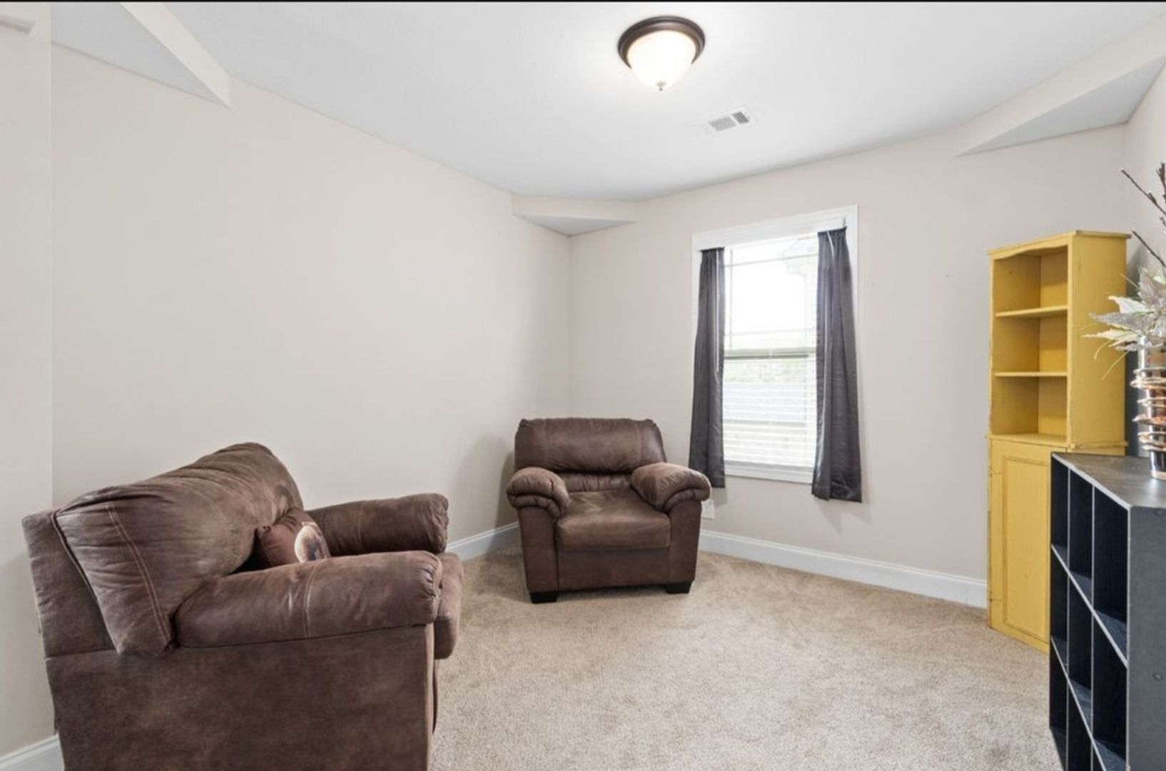 Building Photo - 1524 Osage Ct