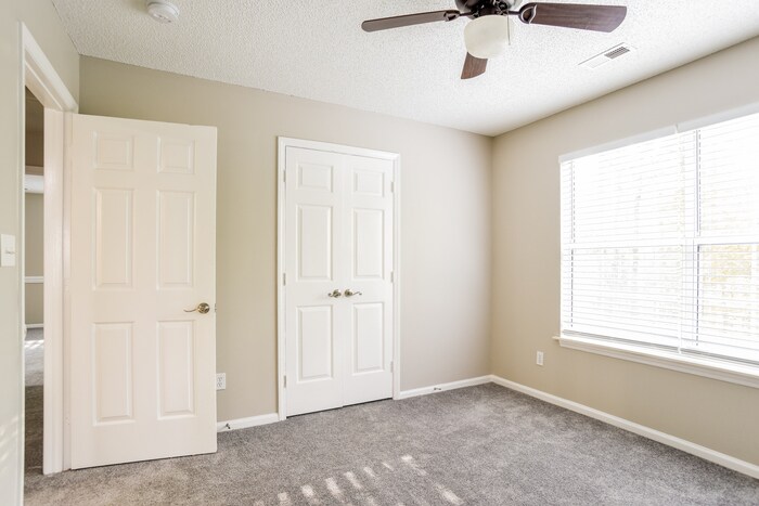 Building Photo - 8933 Newgard Ct