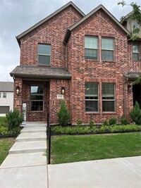Building Photo - 4716 Ladrillo Ln