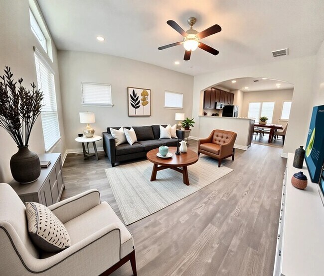 Building Photo - 56 Woodland Hills Dr