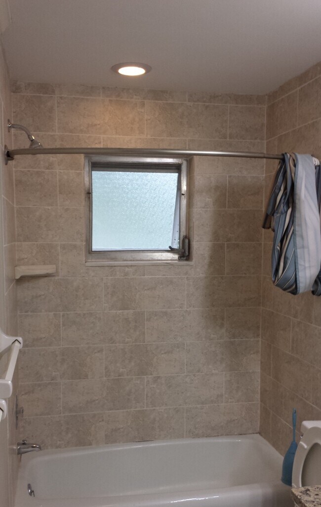 Hall Bath - 2460 McCoy Rd