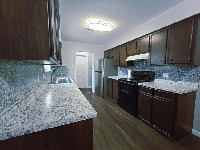 Building Photo - 3149 Crest Colony Ln