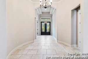 Building Photo - 944 Wilderness Oaks