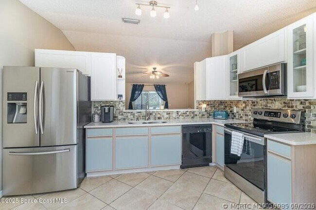 Building Photo - 1726 Loquat Ct NW
