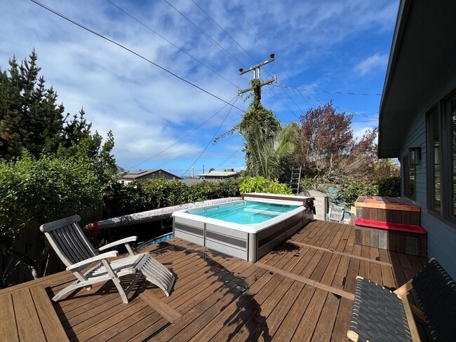 Building Photo - Exceptional Luxury One Bedroom Fully Furnished - Morro Bay w/Views