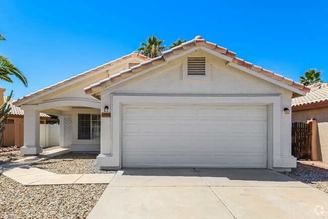 Building Photo - 8335 W Columbine Dr