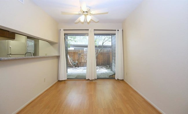 Building Photo - 2601 S Braeswood Blvd