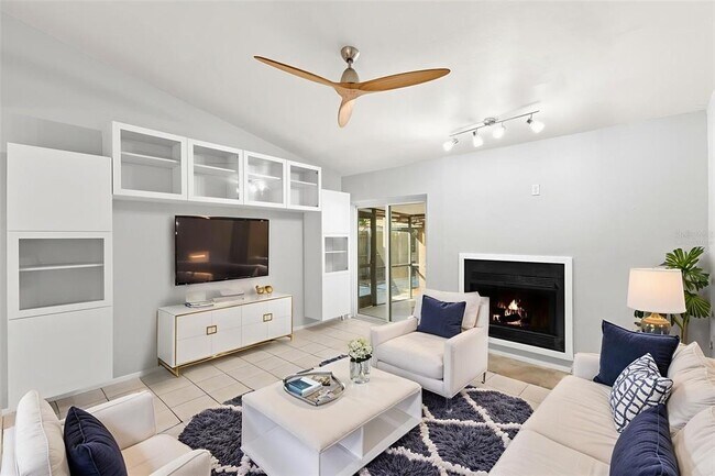 Building Photo - 4471 W Humphrey St