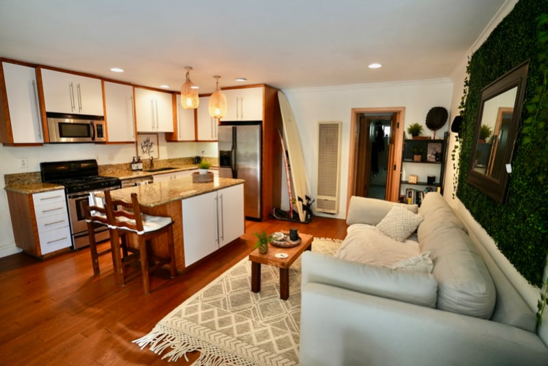 Building Photo - 1049 Felspar St