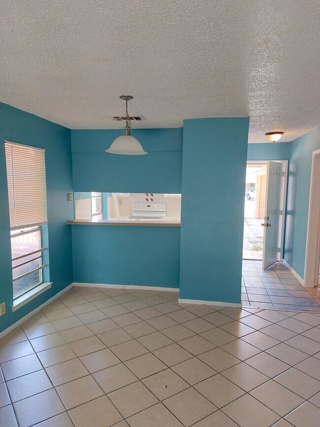 Building Photo - Alnwick Duplex #1