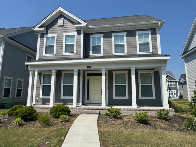 Building Photo - Immaculate Four Bedroom Home in Joliff Lan...