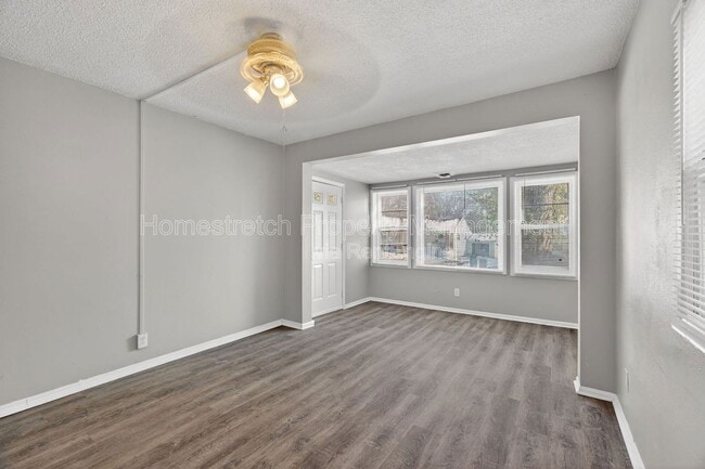 Building Photo - 5459 Hamilton Ave