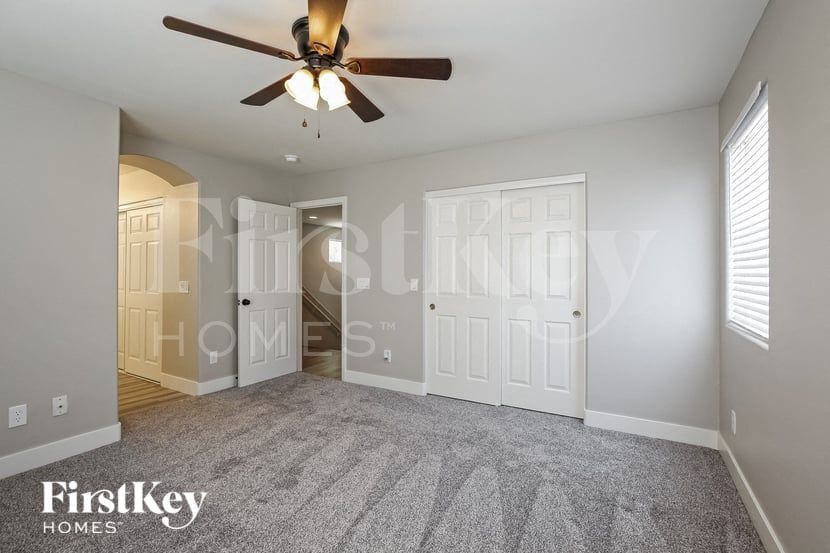Building Photo - 817 Fort Mandan Ct