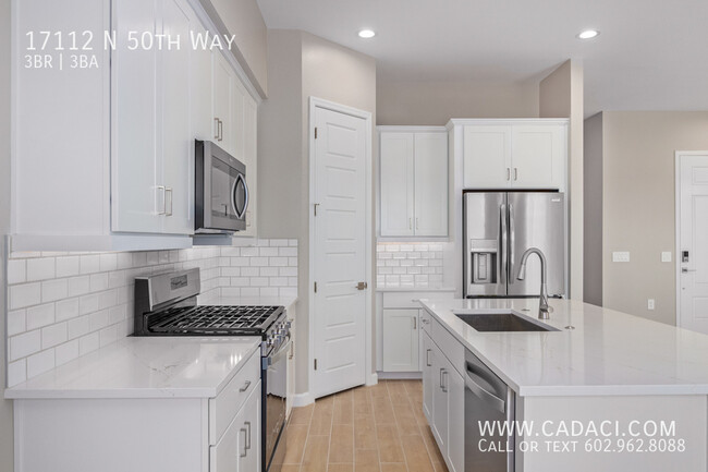 Building Photo - 17112 N 50th Way