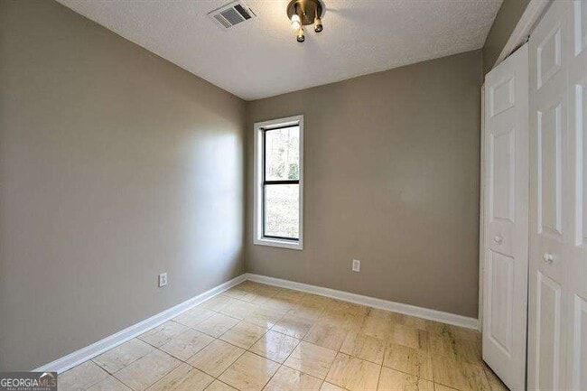 Building Photo - 4330 Laurel Summit Ct