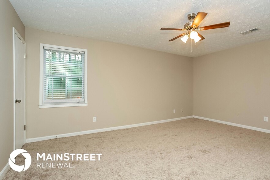 Building Photo - 5845 Bearing Way