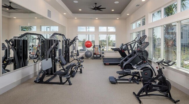 Building Photo - 3110 Gowan Dr