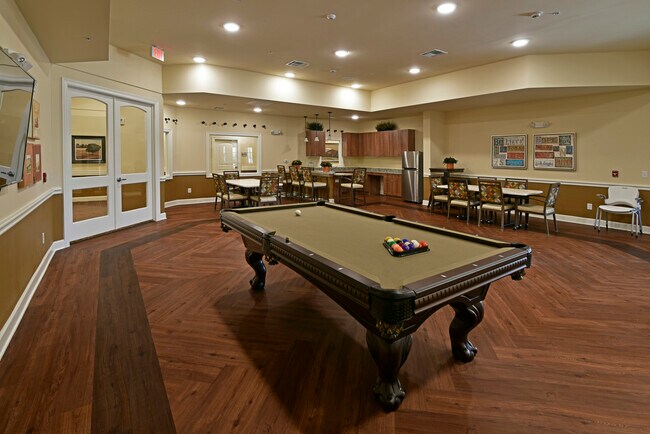 Bistro for parties with a pool table and ping pong tabe. - 16700 Ella Blvd