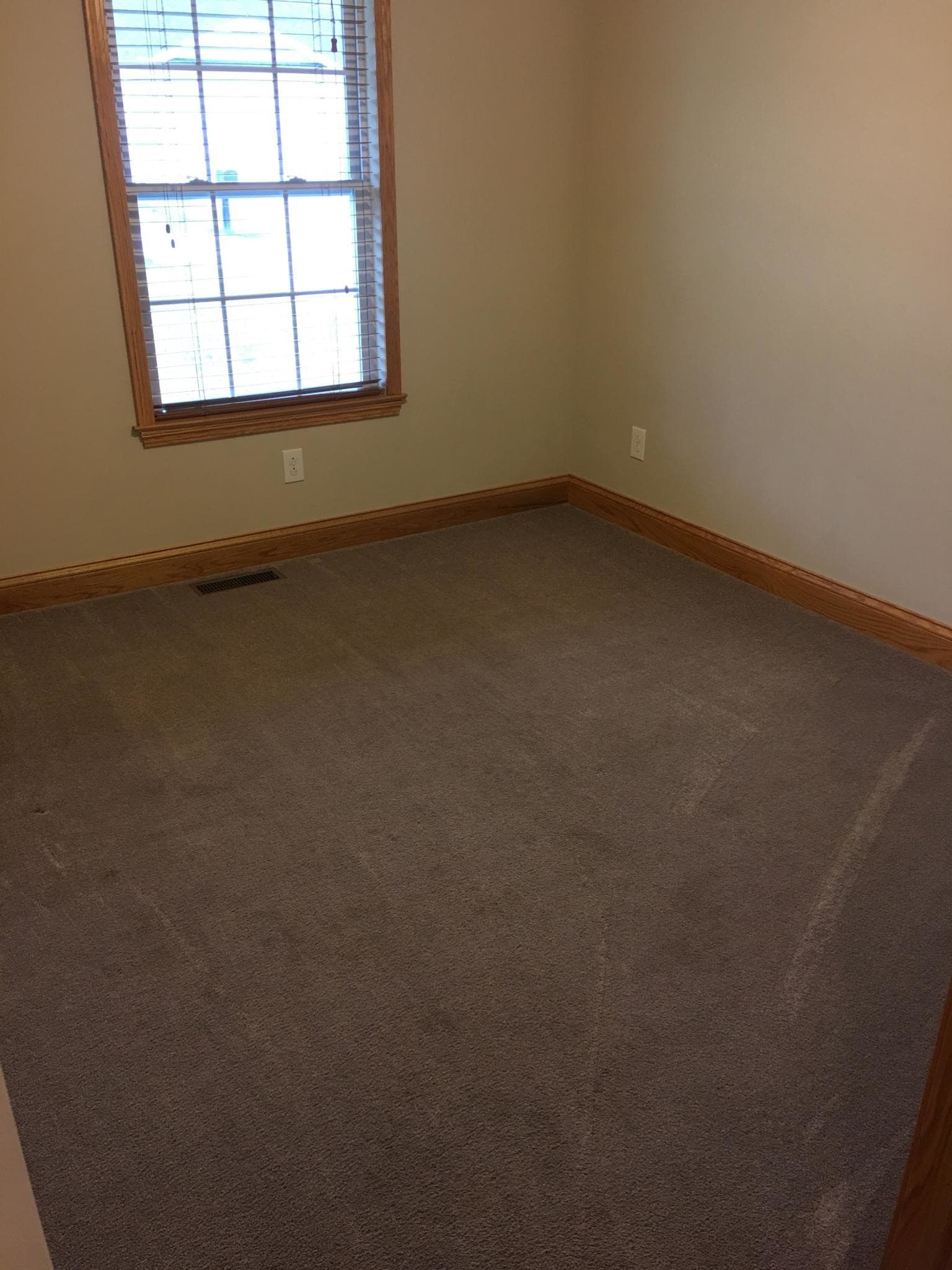 Building Photo - 137 Quiet Way