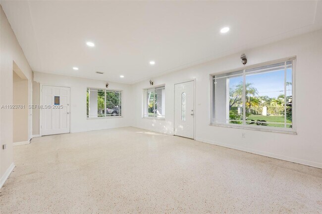 Building Photo - 9340 SW 174th St