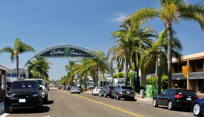 Building Photo - 305 S Sierra Ave