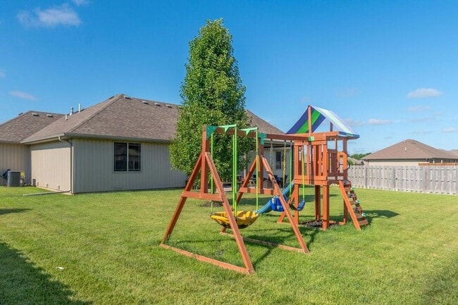 Building Photo - COMING SOON! Battlefield Area, Republic Public Schools