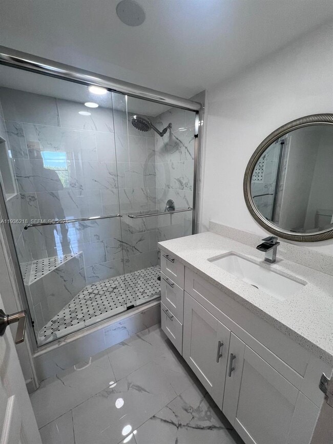 Building Photo - 2935 NE 163rd St