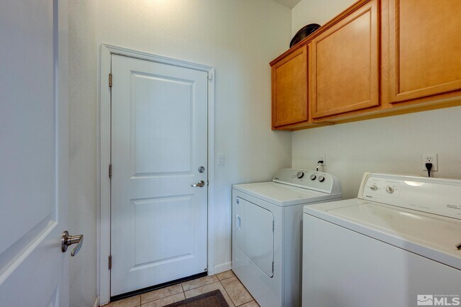 Building Photo - 4758 Soave St