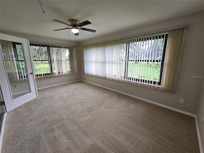 Building Photo - 6539 Brentwood Dr.