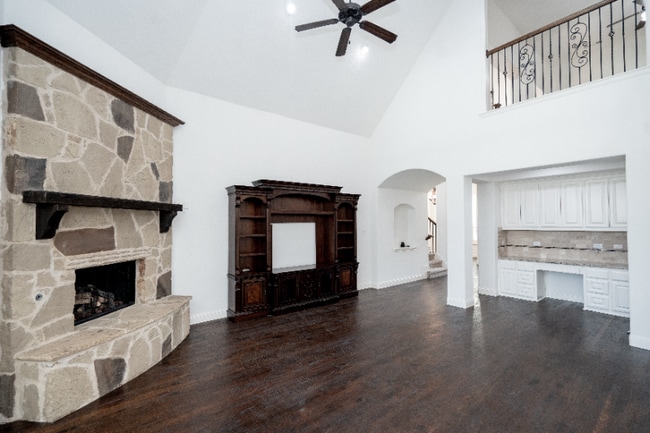 Building Photo - 13966 Clusterberry Dr