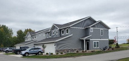 Building Photo - 3410 32nd Ave