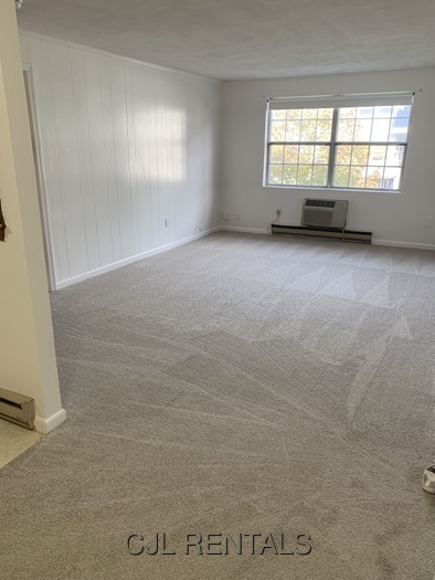 Building Photo - 5 Viking Ct